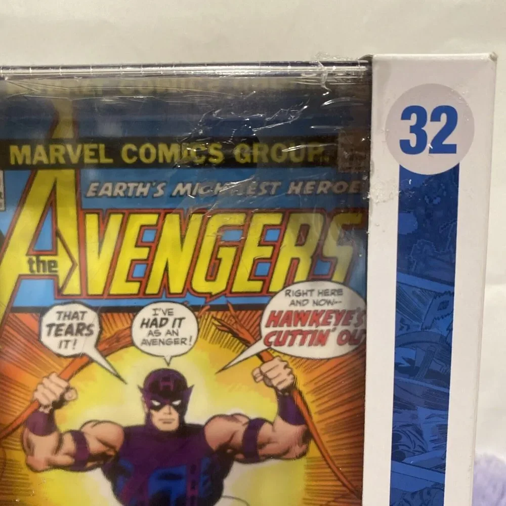 Funko Pop! Comic Book Cover with Case: Marvel - Hawkeye - Target (Exclusive) #32
